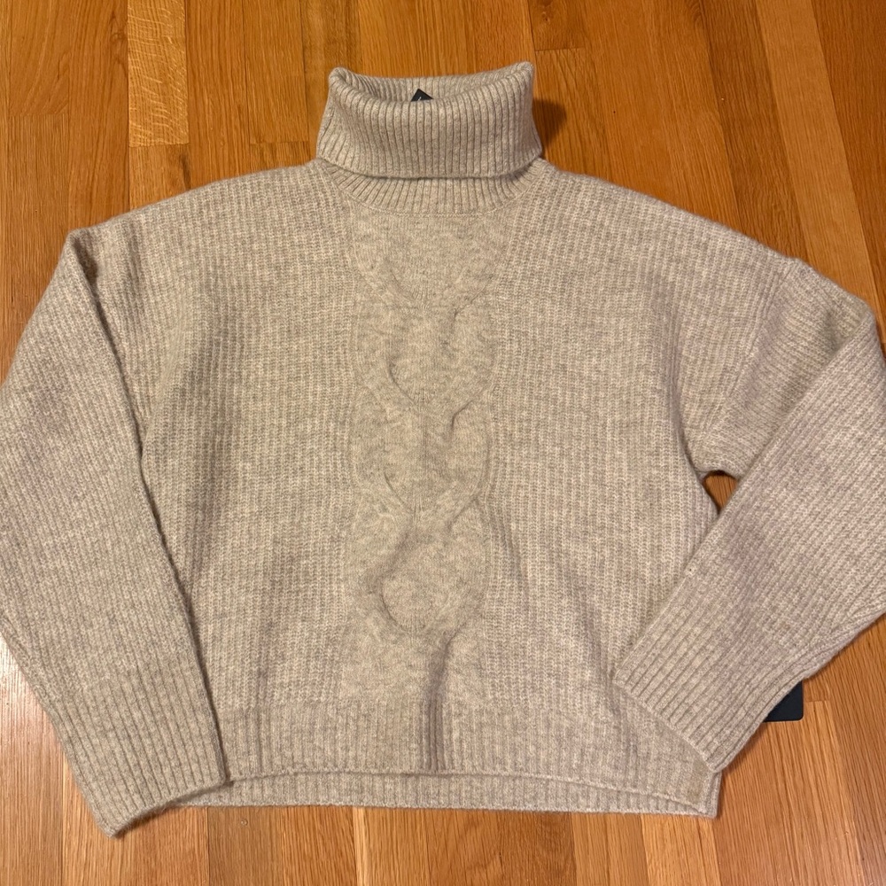 Lulu’s Cozy Cable Knit Turtleneck Sweater NWT new
